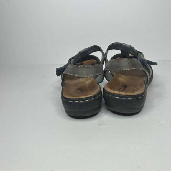 Clark’s leather Gray Comfort Sandals shoes 7 Cushioned Footbed - Picture 6 of 9